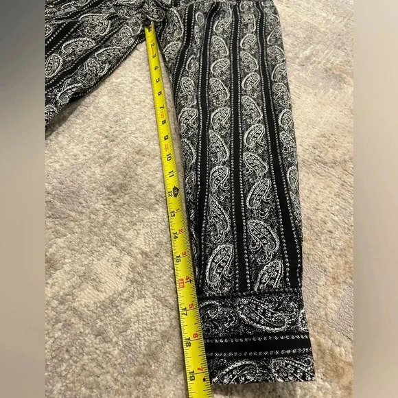 VTG Wrangler American Cowboy Paisley Pearl Snap Shirt Western Rodeo Black/White - Picture 11 of 12